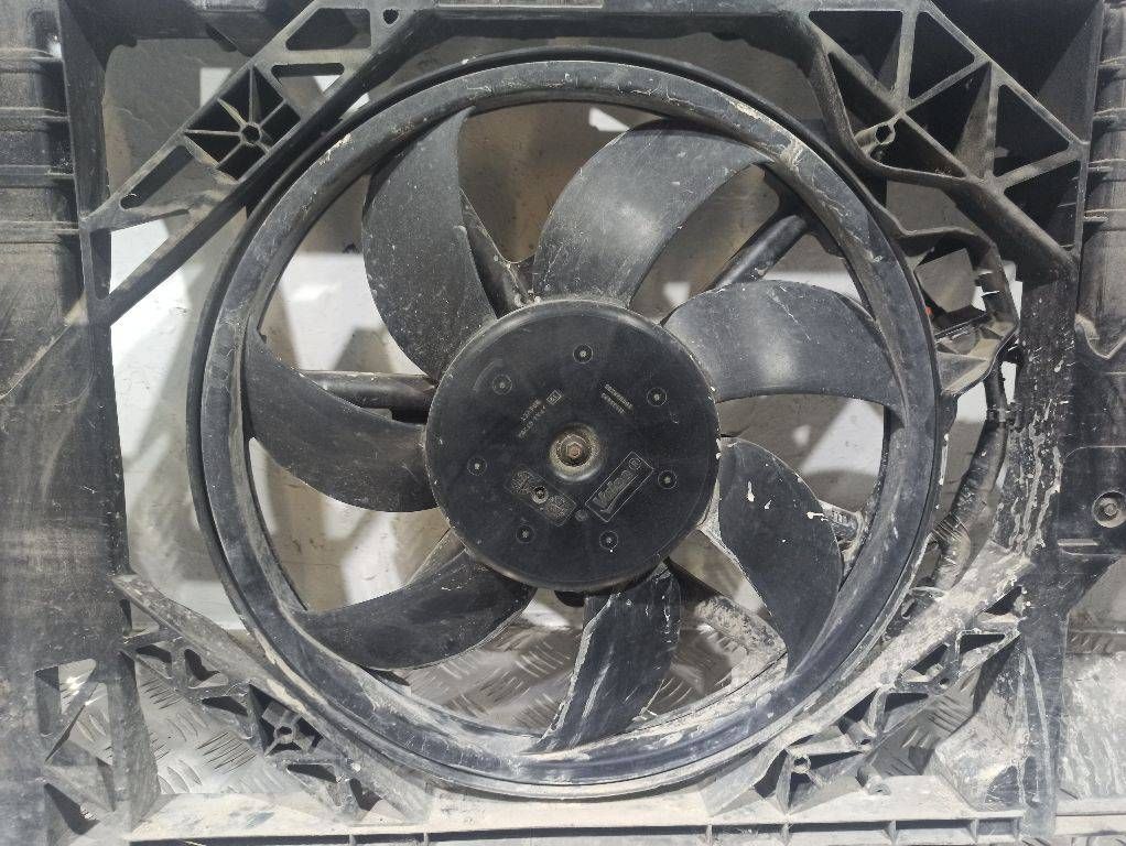 вентилятор радиатора Renault Megane 3 поколение 2012, 214812415R