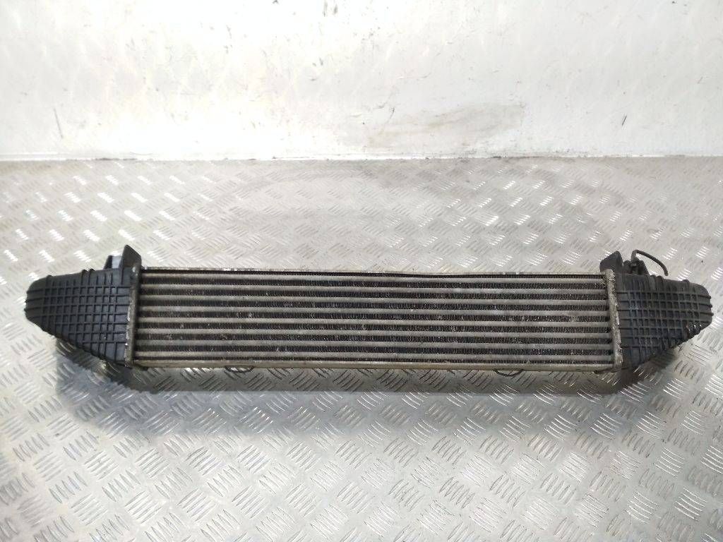 интеркулер Mercedes-Benz C-Класс W204/S204 2008, A2046000500