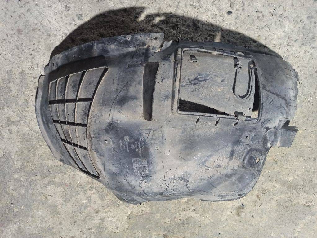 защита арок передняя правая (подкрылок) Opel Astra H 2005, 13125603, 13107640