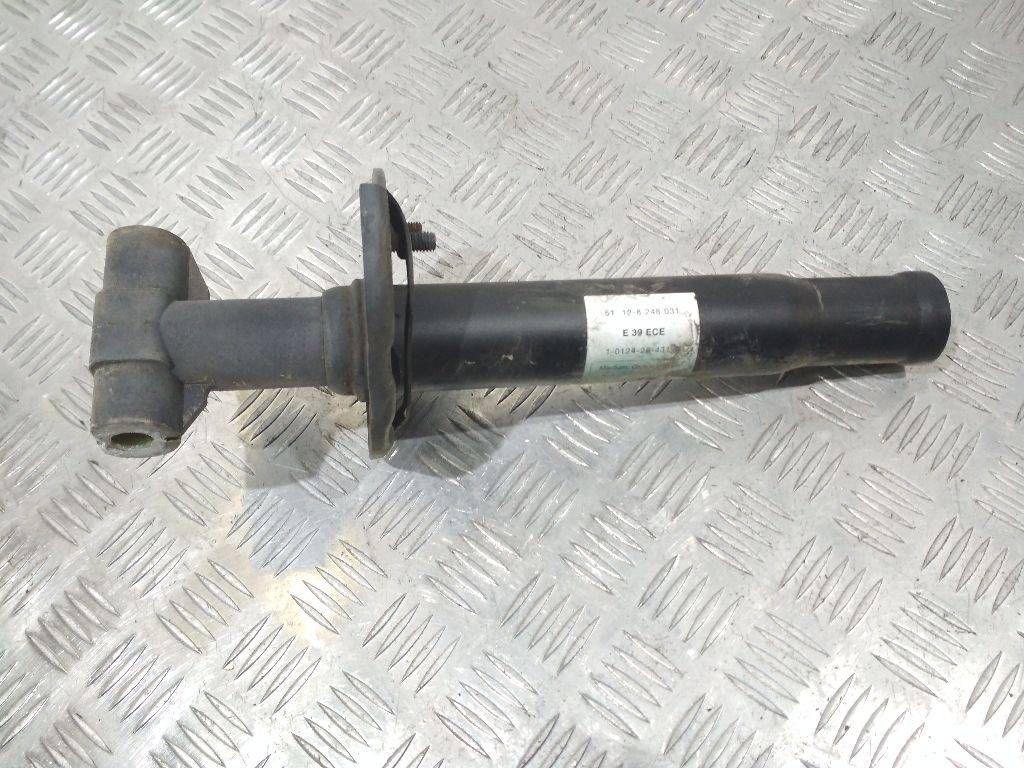 кронштейн заднего бампера BMW 5 серия E39 1999, 51128248031