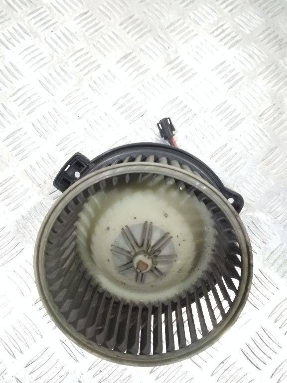 моторчик печки Mercedes-Benz M-Класс W163 2000, 1940005102