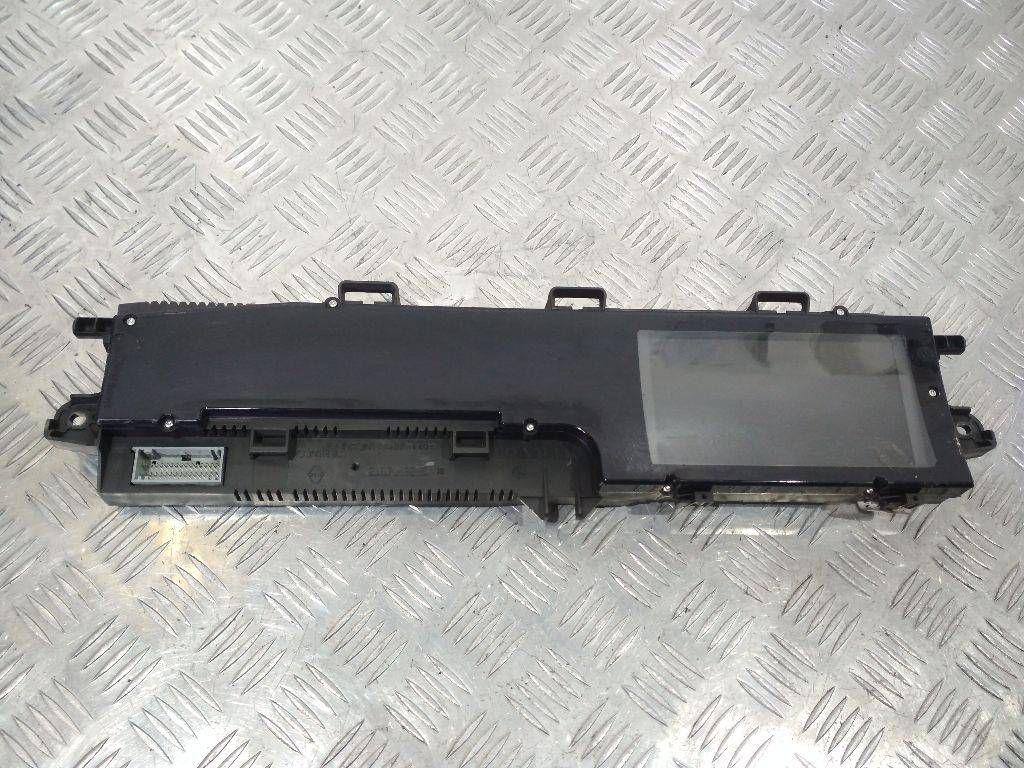 щиток приборов (приборная панель) Renault Scenic 2 поколение 2005, 8200451507A