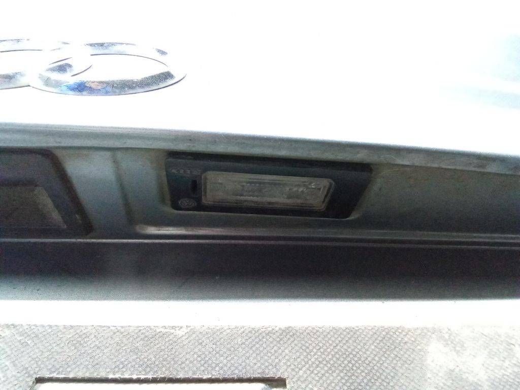 подсветка номера Audi A4 B8/8K 2008