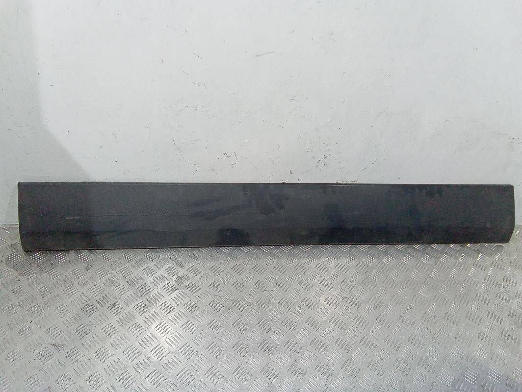 молдинг крыла Mercedes-Benz Sprinter 2 поколение (W906) 2007, A9066900862