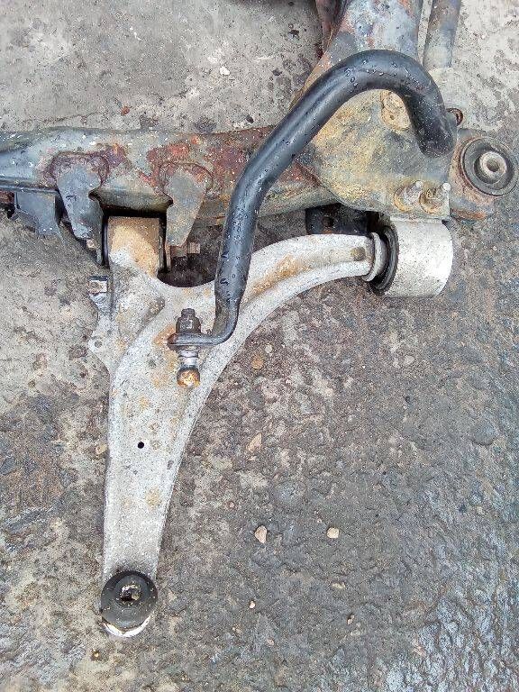 рычаг передний Subaru Impreza 2 поколение (GD/GG) [рестайлинг] 2005, 2.0 л., бензин, МКПП