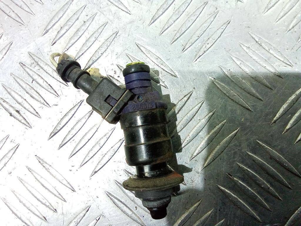 форсунка Renault Clio 2 поколение 1999, 1.4 л., бензин, 866313