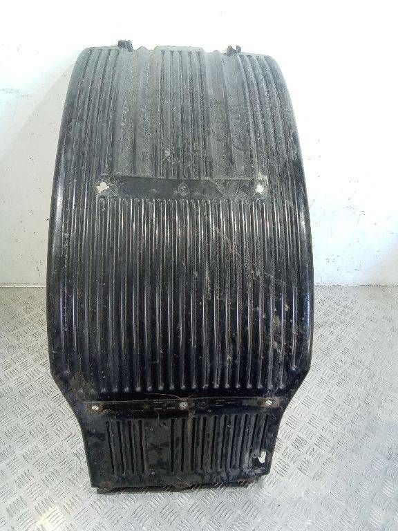 брызговик Volvo FH 2 поколение 2006, 8144551