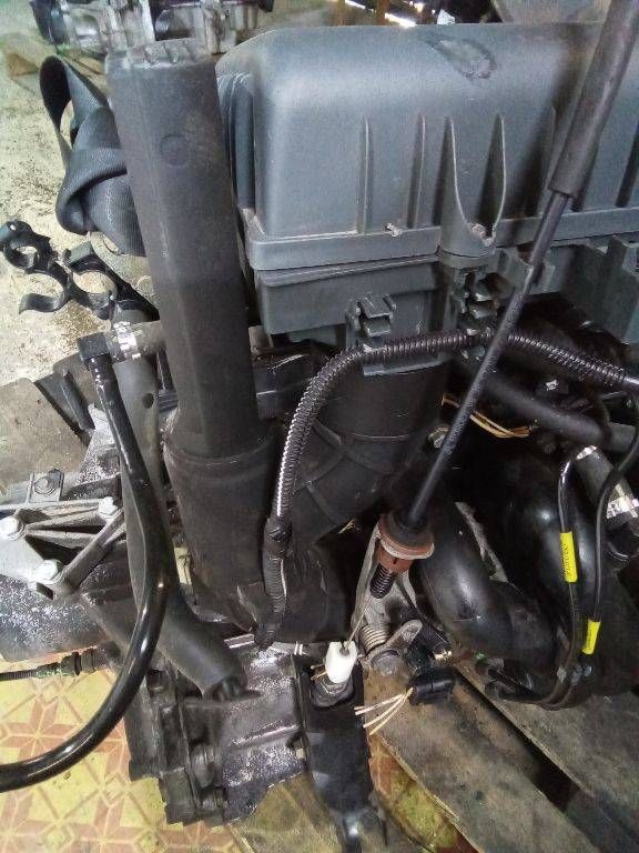 патрубок (трубопровод, шланг) Renault Clio 1 поколение [рестайлинг] 1998, 1.6 л., бензин, МКПП