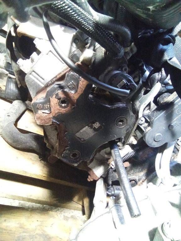 ТНВД Mercedes-Benz A-Класс W169 [рестайлинг] 2009, 2.0 л., дизель, МКПП, A6400700701