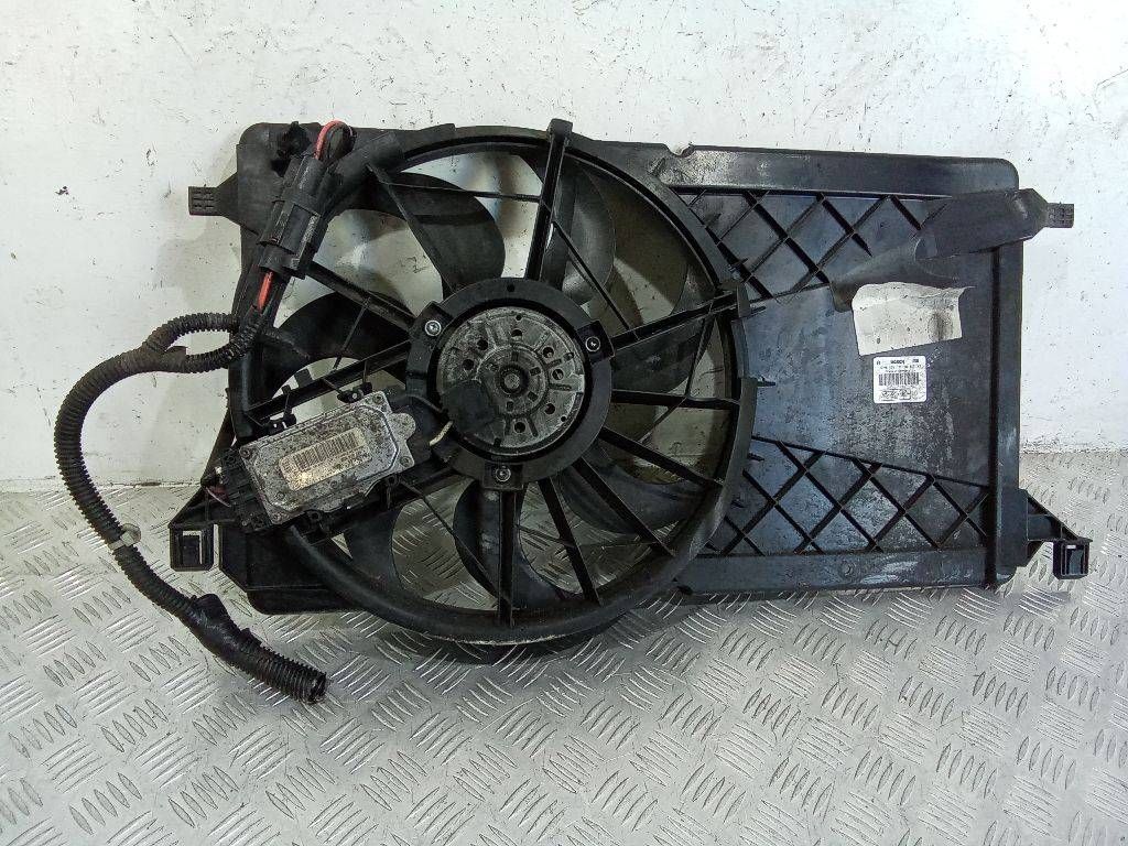 диффузор вентилятора Ford Focus 2 поколение 2008, 3M5H-8C607-RJ