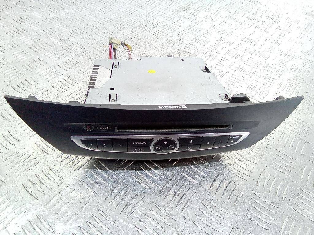 магнитола Renault Laguna 3 поколение 2008, 281150013R