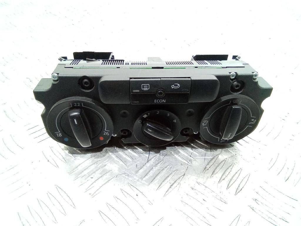 блок управления печки / климат-контроля Volkswagen Golf 5 поколение 2004, 53701CF