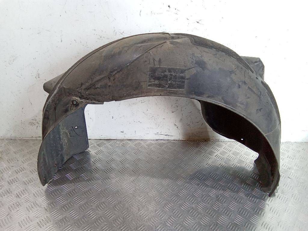 защита арок задняя правая (подкрылок) BMW 5 серия E60/E61 2006, 51717033752
