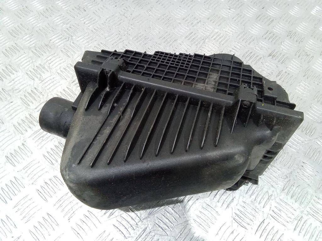 корпус воздушного фильтра Renault Espace 3 поколение 2001, 7700866843