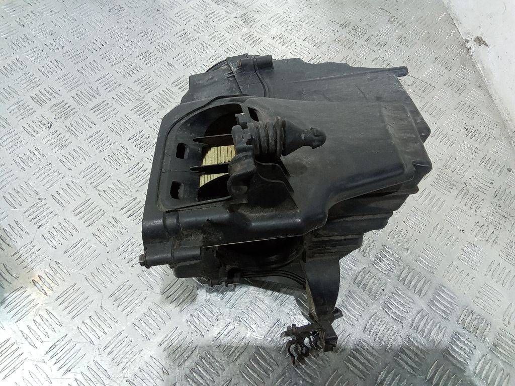 корпус воздушного фильтра Ford C-Max 1 поколение [рестайлинг] 2010, AV61-9600-BE