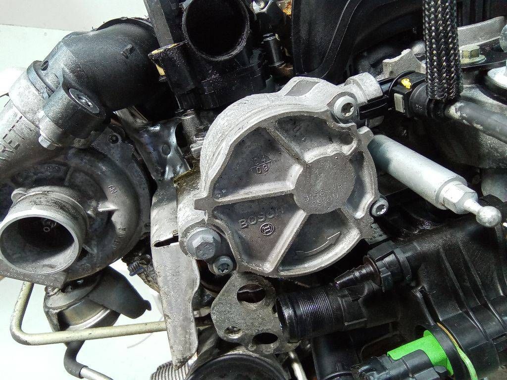 насос вакуумный Mazda 3 BL 2010, 1.6 л., дизель, МКПП