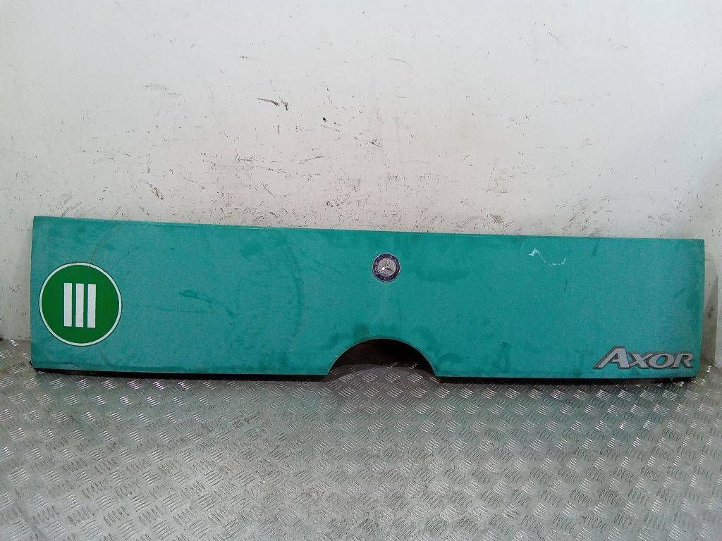 капот Mercedes-Benz Axor 1 поколение 2003, A9737500602