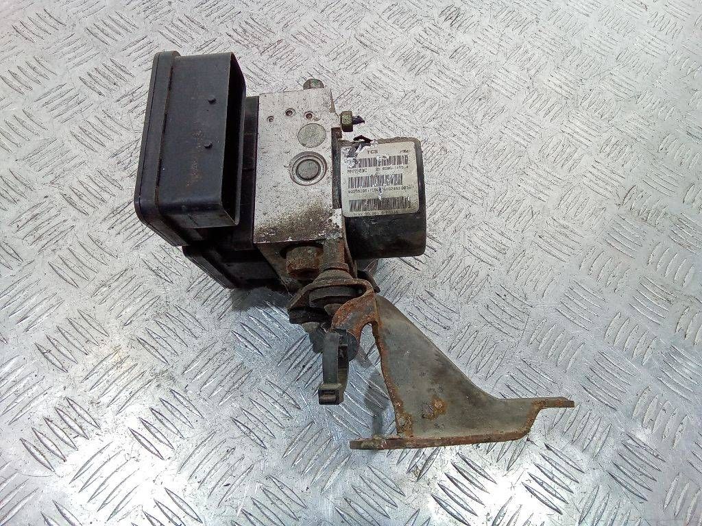 блок ABS Chrysler Voyager 4 поколение [рестайлинг] 2005, 2.5 л., дизель, P04721453AC