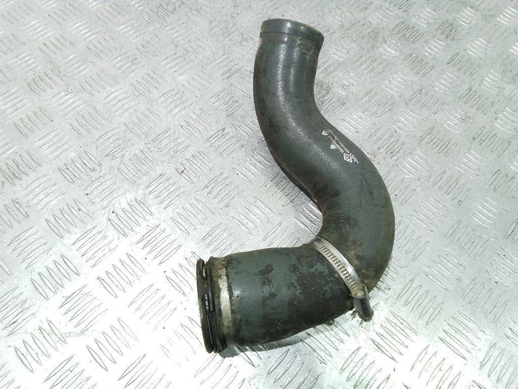 патрубок интеркулера Renault Laguna 3 поколение 2011, 3.0 л., дизель, 144604509R