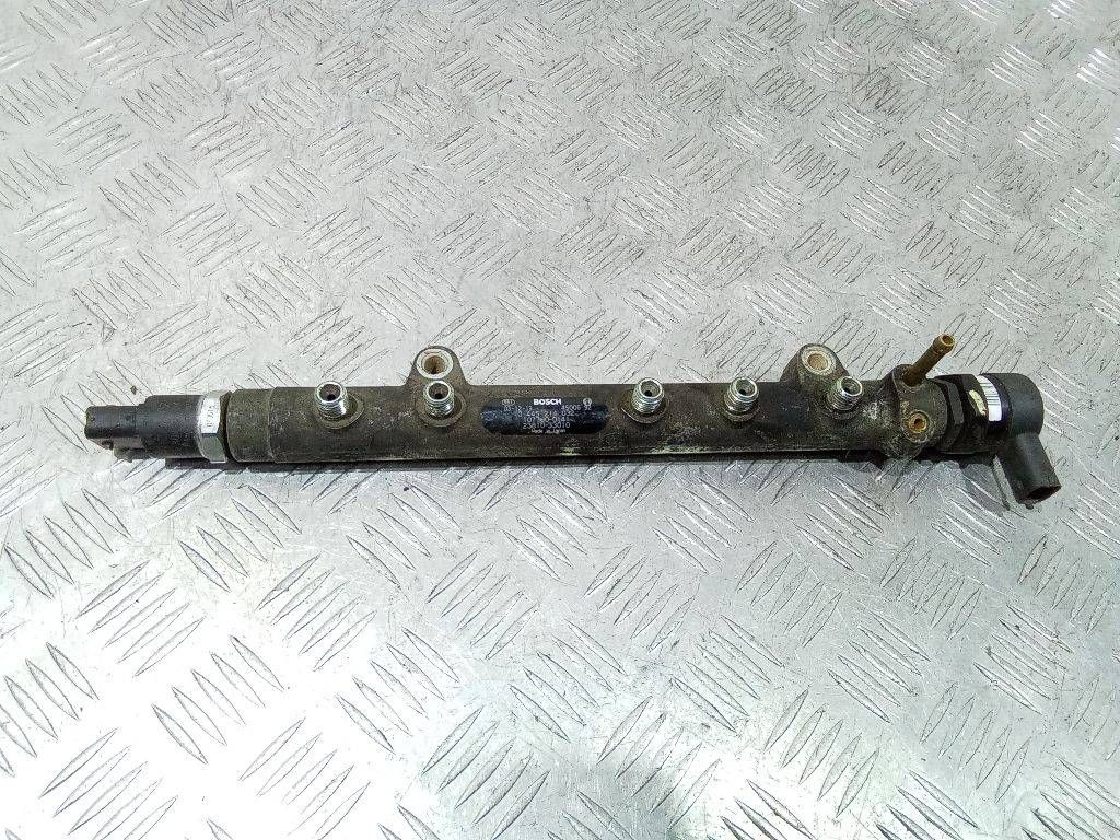 топливная рампа Toyota Yaris P1 2002, 0445214032
