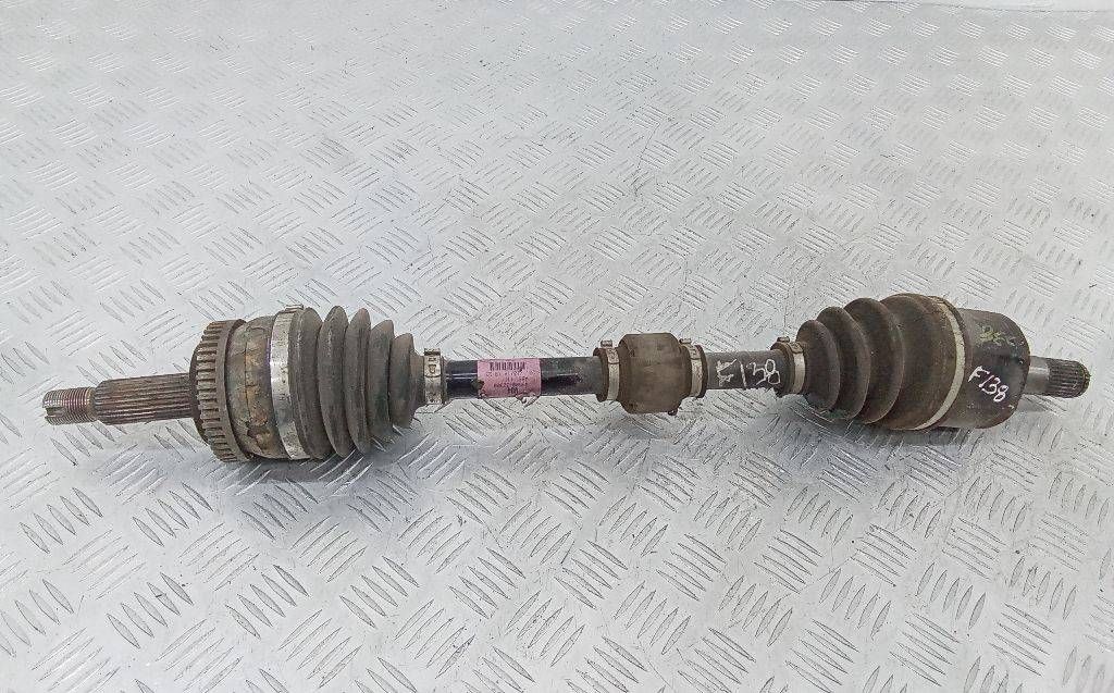 полуось передняя левая (приводной вал, ШРУС) Hyundai i40 1 поколение 2011, 1.7 л., дизель, 49500-3Z300