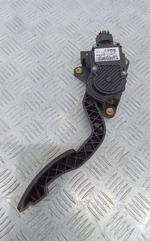 педаль Renault Laguna 3 поколение 2011, 180050001R
