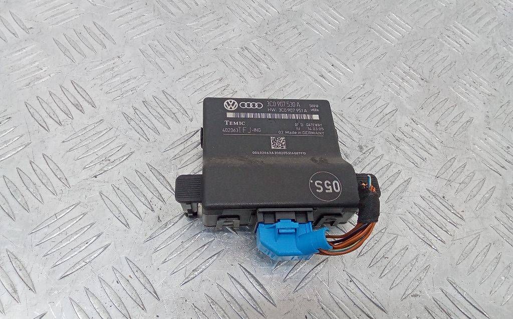 блок управления (другие) Volkswagen Passat B6 2005, 3C0907530