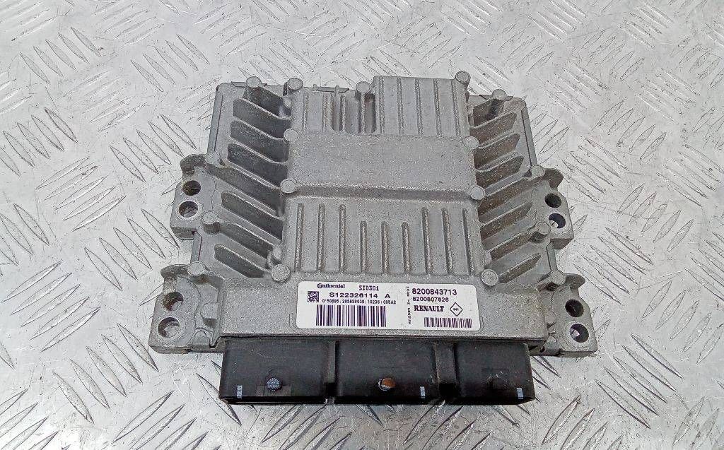 блок управления двигателем Renault Megane 2 поколение 2005, 1.5 л., дизель, 8200843713