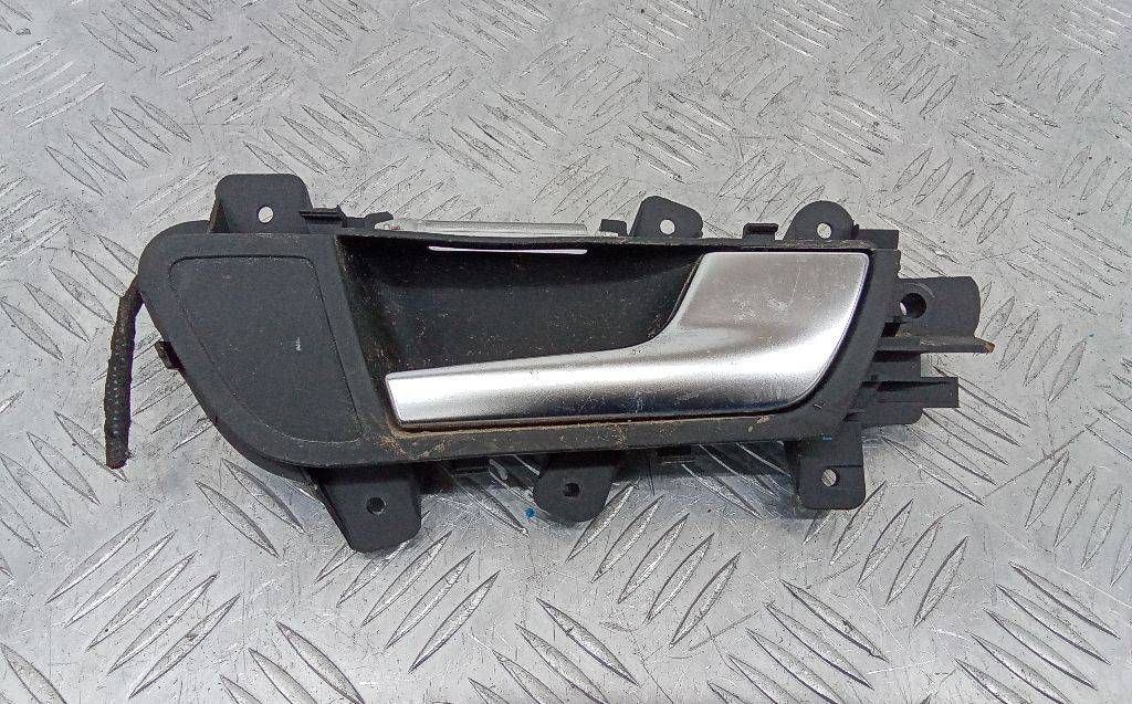 ручка внутренняя передняя правая Audi A4 B8 [рестайлинг] 2015, 8K0837020