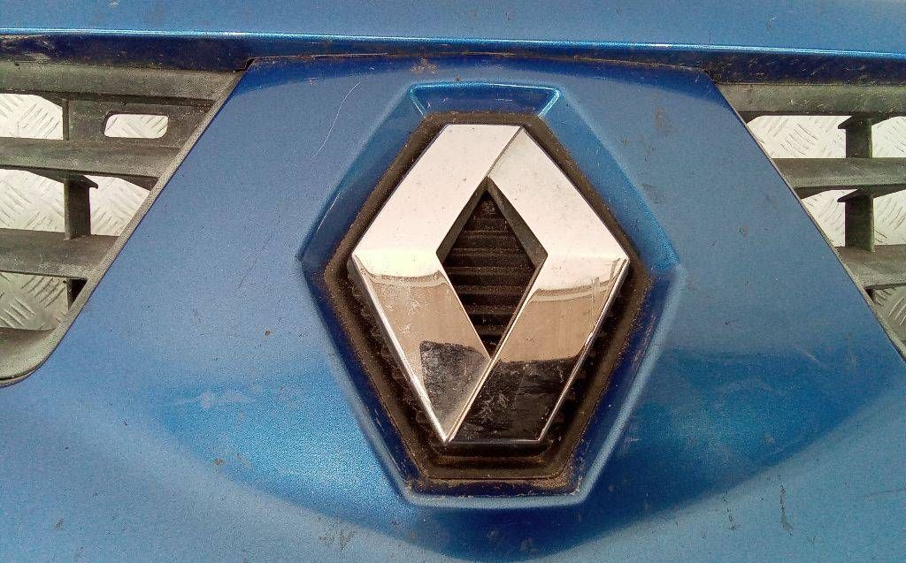 эмблема Renault Scenic 2 поколение 2004, 8200115115