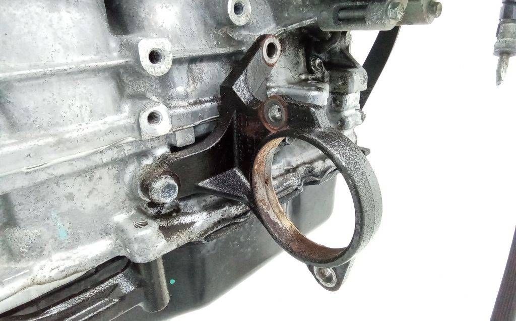 кронштейн полуоси Toyota Avensis 2 поколение (T250) [рестайлинг] 2008, 2.0 л., дизель, МКПП