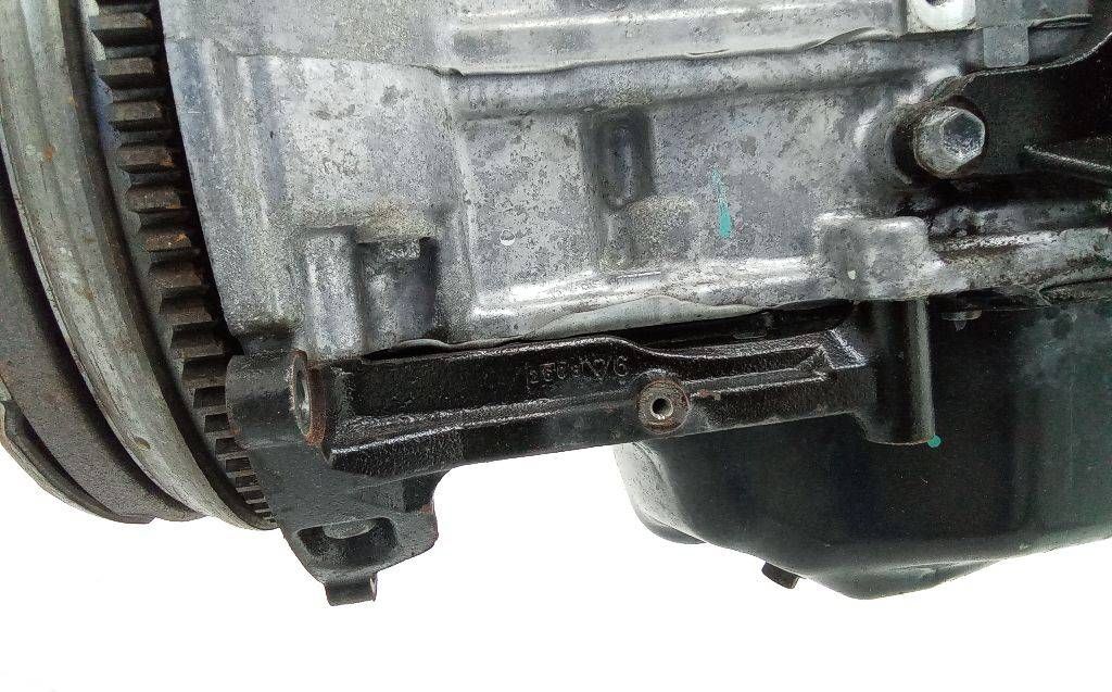 кронштейн двигателя Toyota Avensis 2 поколение (T250) [рестайлинг] 2008, 2.0 л., дизель, МКПП