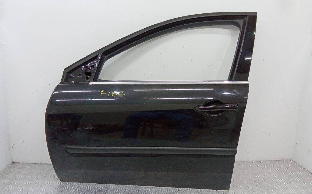 стекло двери передней левой Renault Laguna 3 поколение 2011