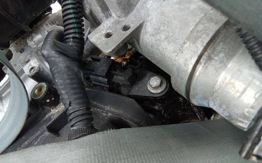 датчик распредвала Renault Duster 1 поколение 2010, 1.5 л., дизель