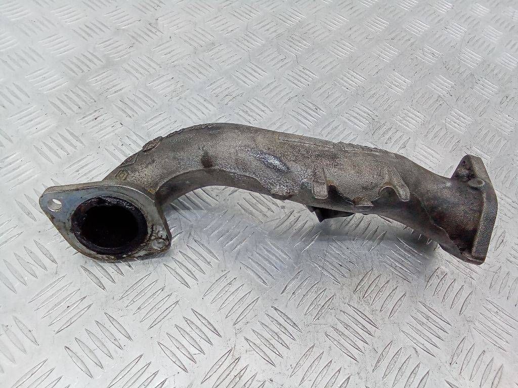 патрубок интеркулера Renault Scenic 2 поколение 2004, 1.9 л., дизель, МКПП, 8200360891
