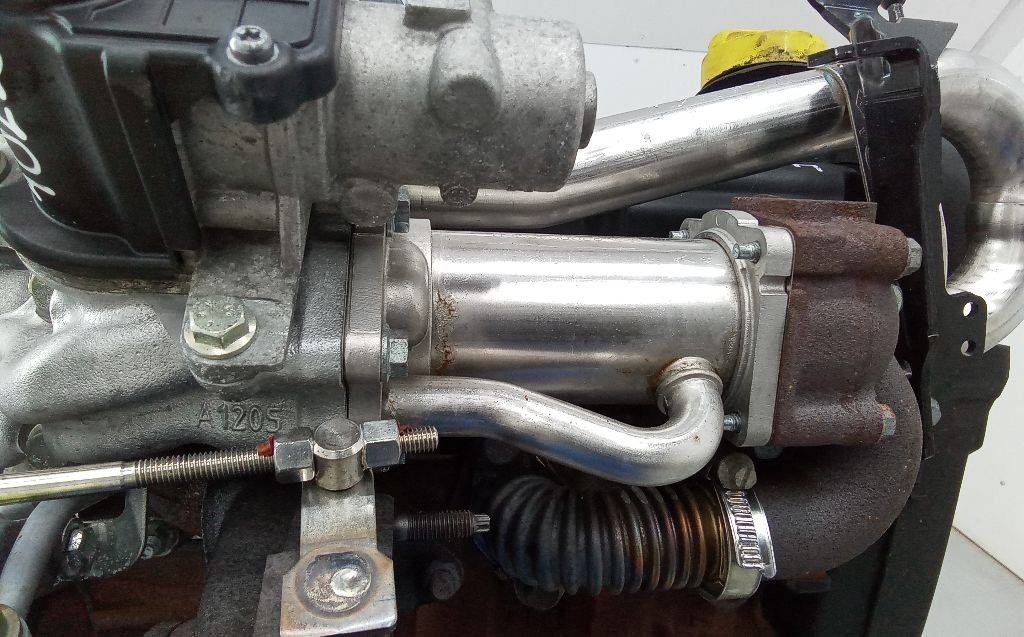 охладитель EGR / Радиатор EGR Renault Megane 3 поколение 2009, 1.5 л., дизель, МКПП, 8200545260