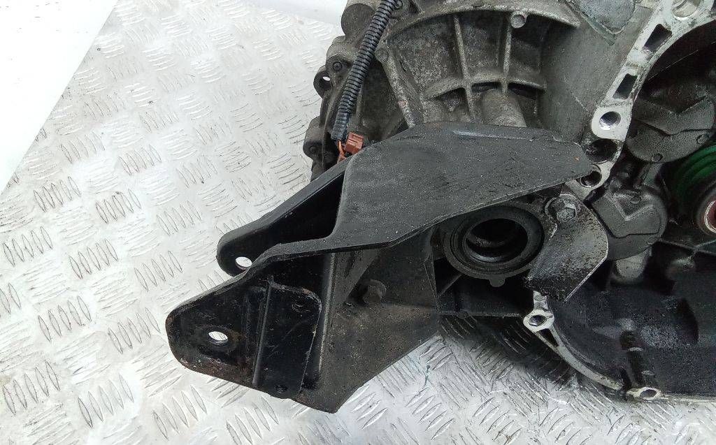 кронштейн КПП Mitsubishi Space Star 1 поколение [рестайлинг] 2005, 1.9 л., дизель, МКПП