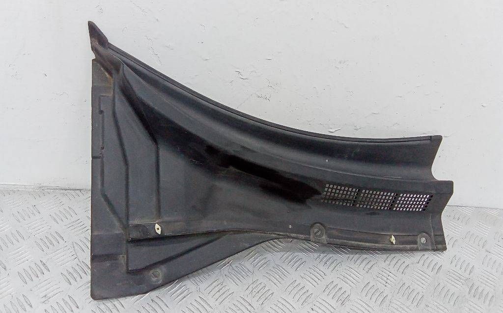 дождевик Nissan X-Trail T30 2002, 668628H900