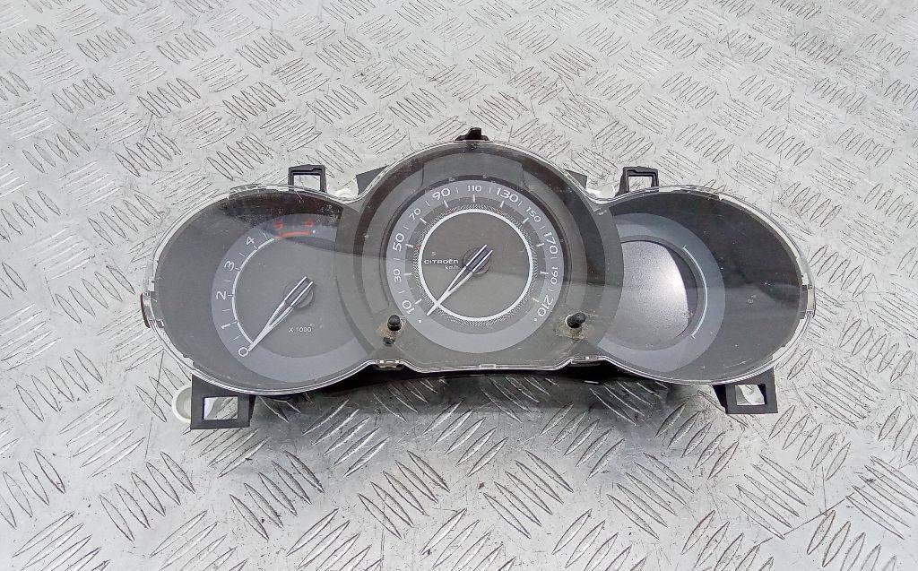 щиток приборов (приборная панель) Citroen C3 2 поколение 2009, 96665882XT