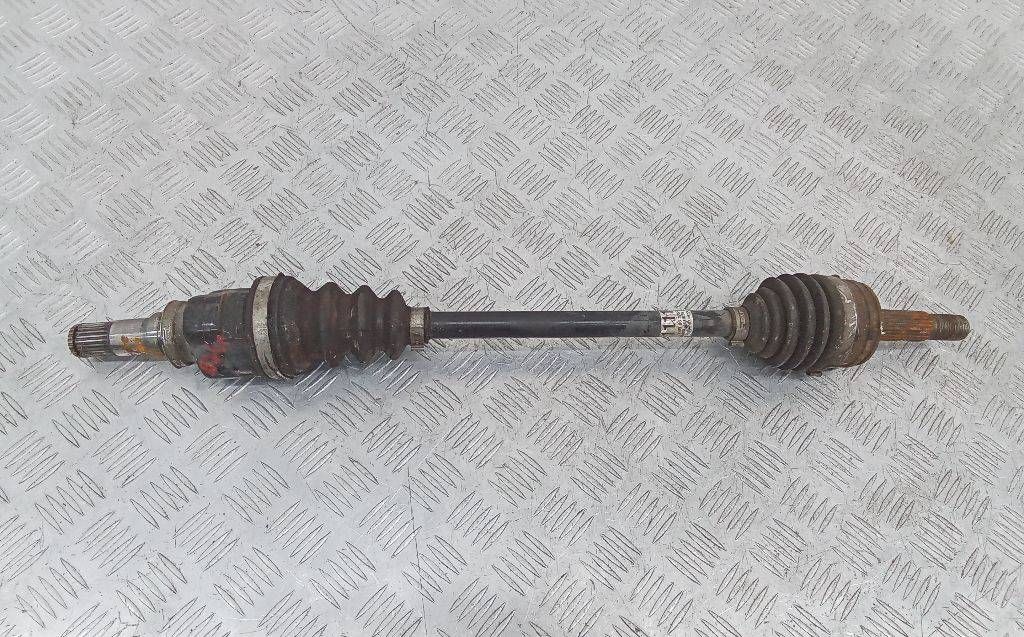 полуось передняя левая (приводной вал, ШРУС) Toyota Aygo 1 поколение AB10 [2-й рестайлинг] 2013, 1.0 л., 43420-0H050