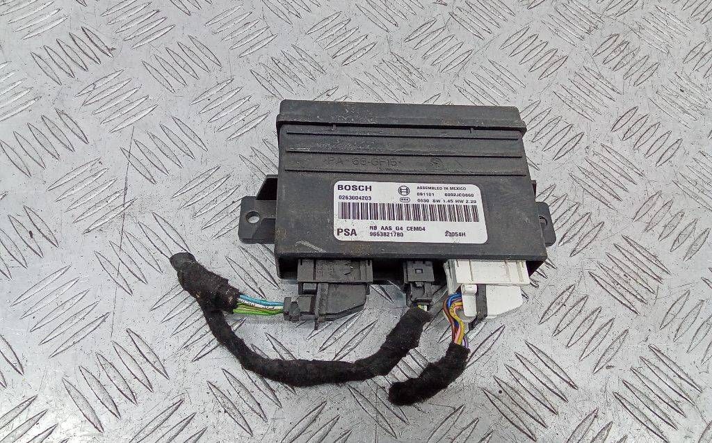 блок управления парктрониками Citroen C5 2 поколение 2009, универсал, 9663821780
