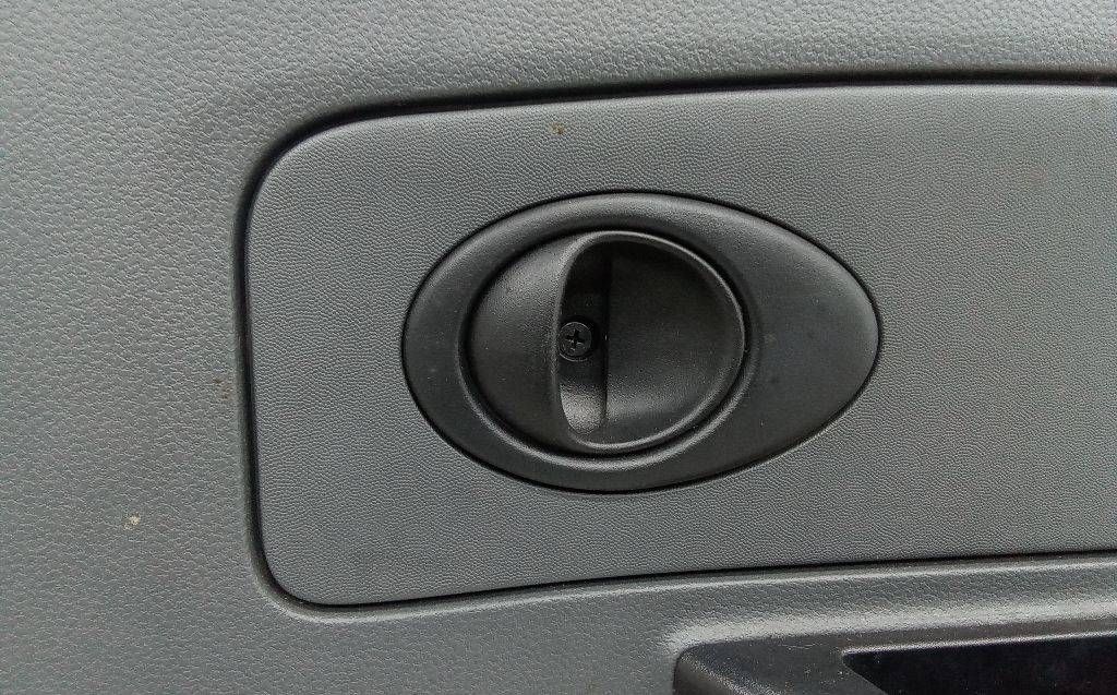 ручка внутренняя задняя правая Chevrolet Matiz 2 поколение [рестайлинг] 2009