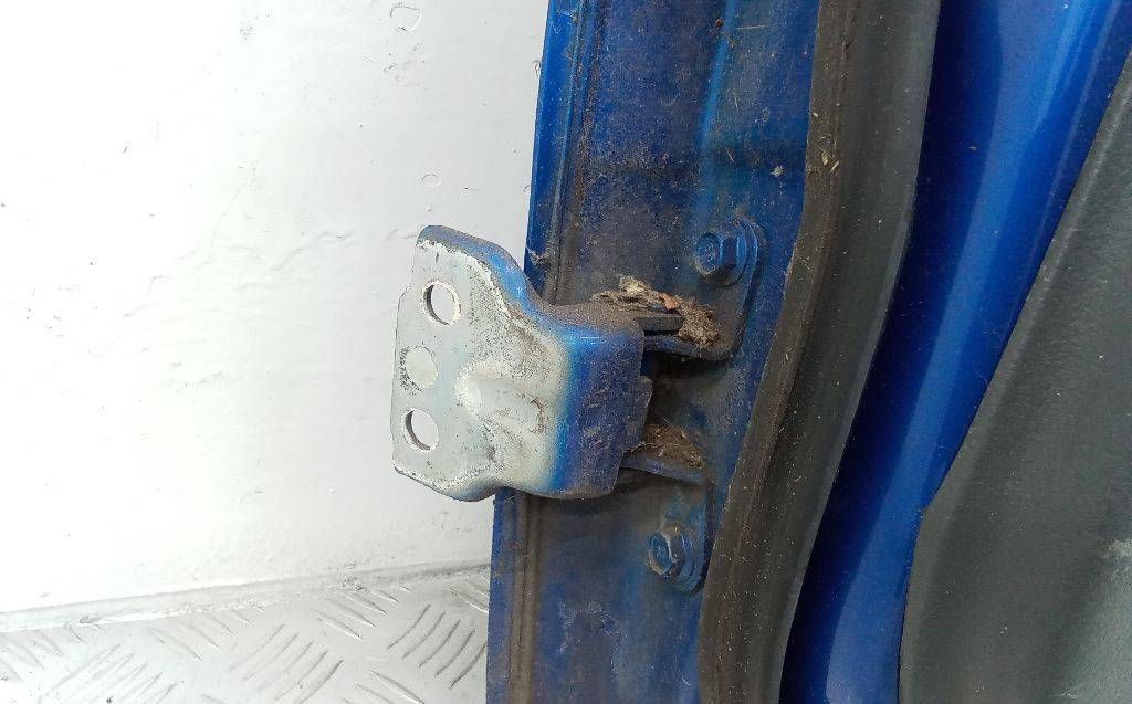 петля двери Chevrolet Matiz 2 поколение [рестайлинг] 2009