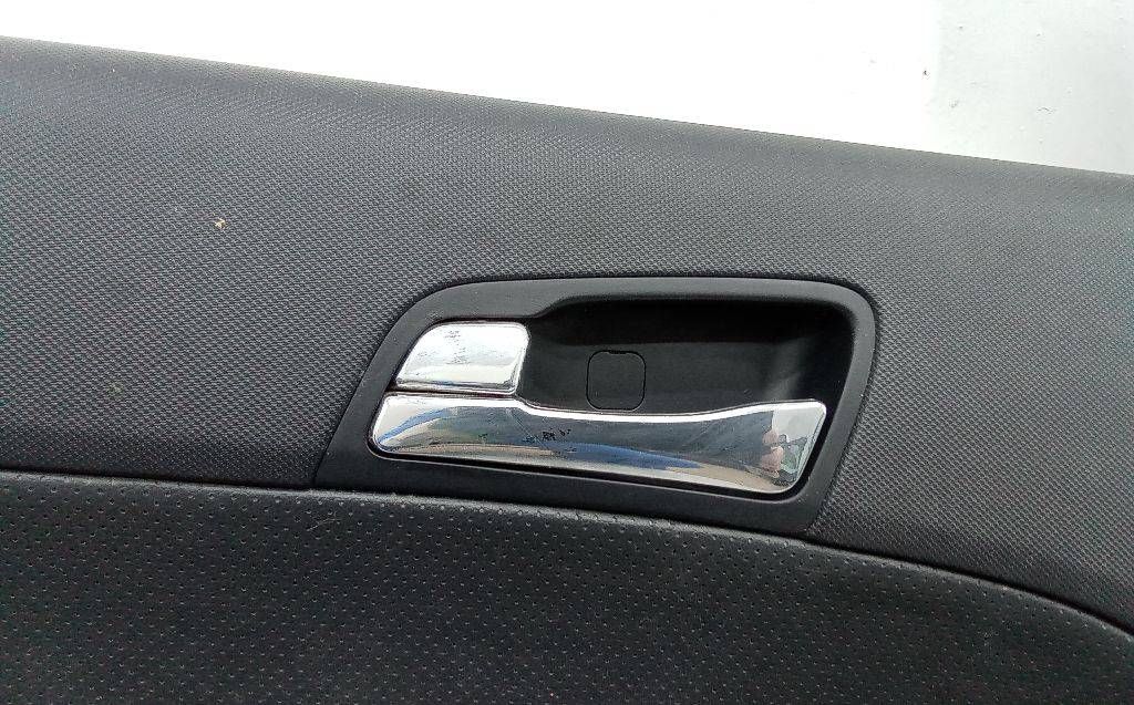 ручка внутренняя передняя левая Hyundai i30 1 поколение 2008, 82613-FD000