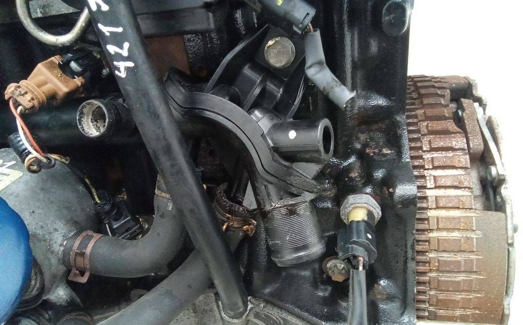 трубка охлаждающей жидкости Renault Clio 3 поколение 2005, 1.5 л., дизель, МКПП