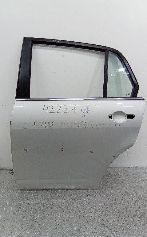 дверь задняя левая Nissan Versa C11 2008, 1.8 л., бензин