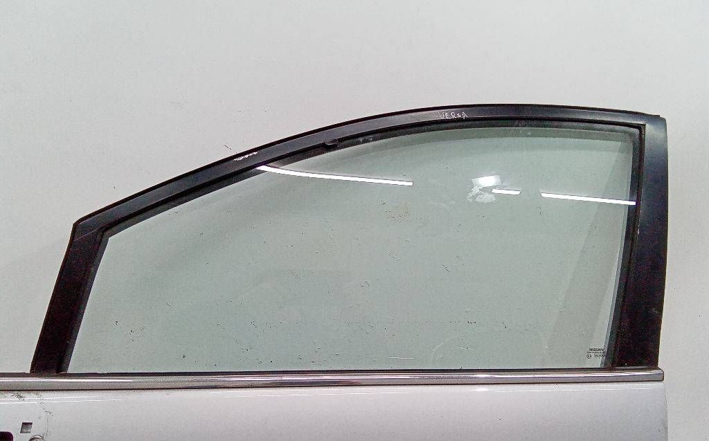 стекло двери передней левой Nissan Versa C11 2008, 43R004585