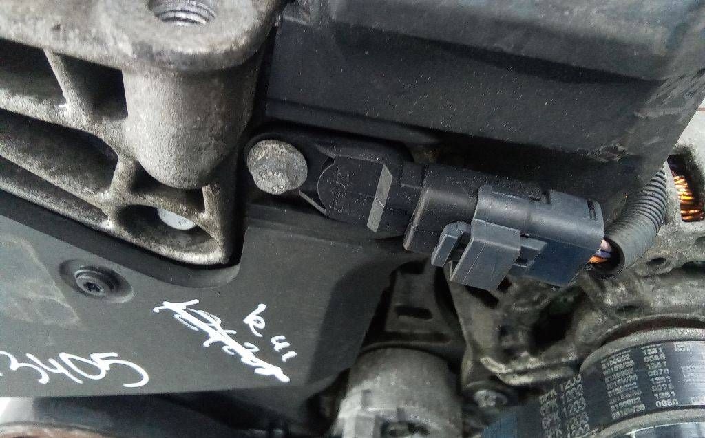 датчик распредвала Renault Clio 2 поколение [2-й рестайлинг] 2007, 1.5 л., дизель, МКПП, 8200033686