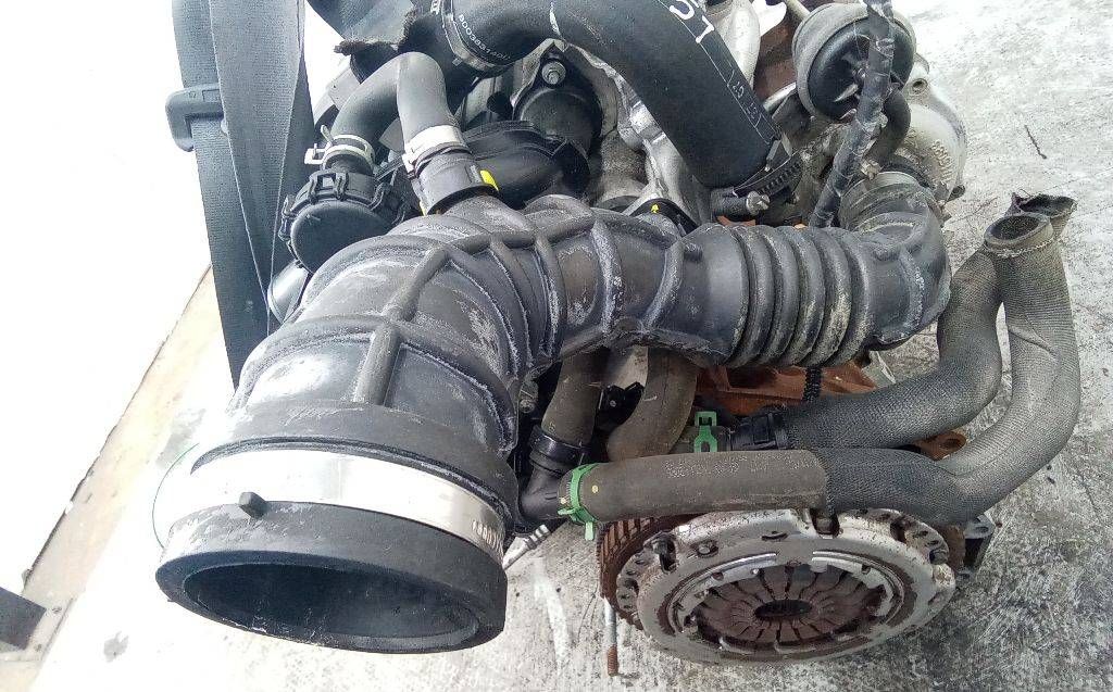 патрубок воздушного фильтра Renault Clio 3 поколение 2007, 1.5 л., дизель, МКПП, 8200500383