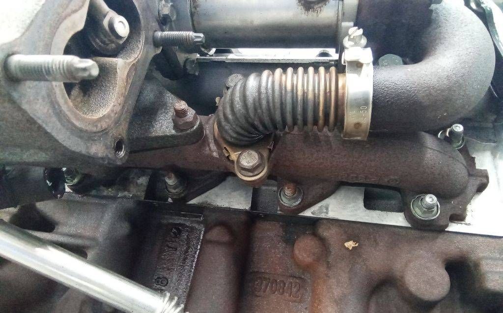 коллектор выпускной Nissan Note E11 2006, 1.5 л., дизель, МКПП